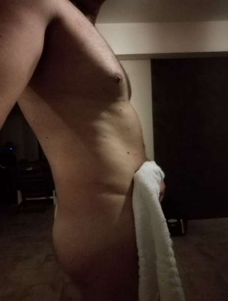  Photos
