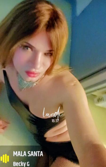 Selena trans hormonee sexy sympa