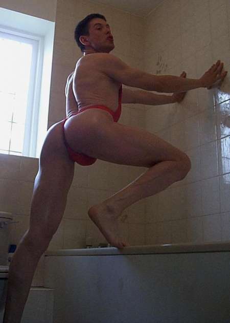 Sven escort shemale soumise