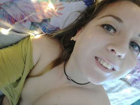 Nouvelle coquine disponible pour vous