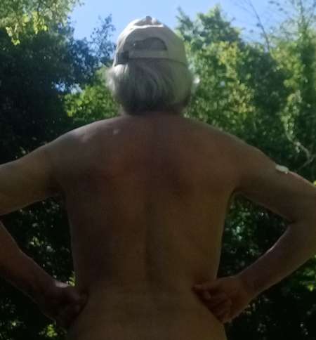 Plaisir entre gars adultes