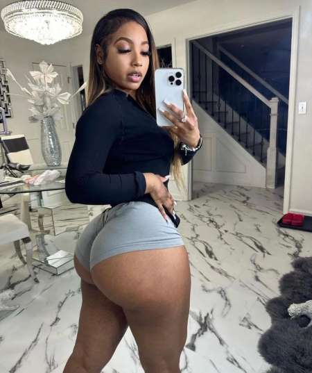 La morena más lindas